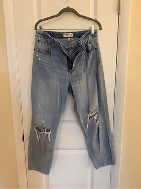 Abercrombie & Fitch Light Blue High-Rise Mom Jeans